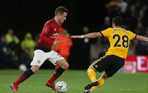 球场设计亮 球场设计亮