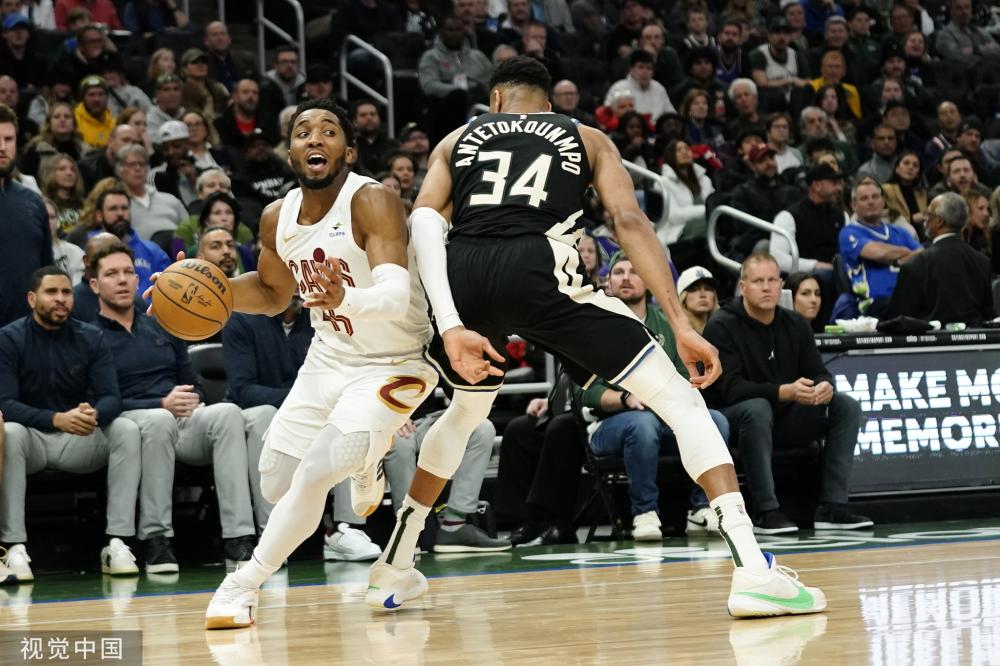 现得更加稳 现得更加稳