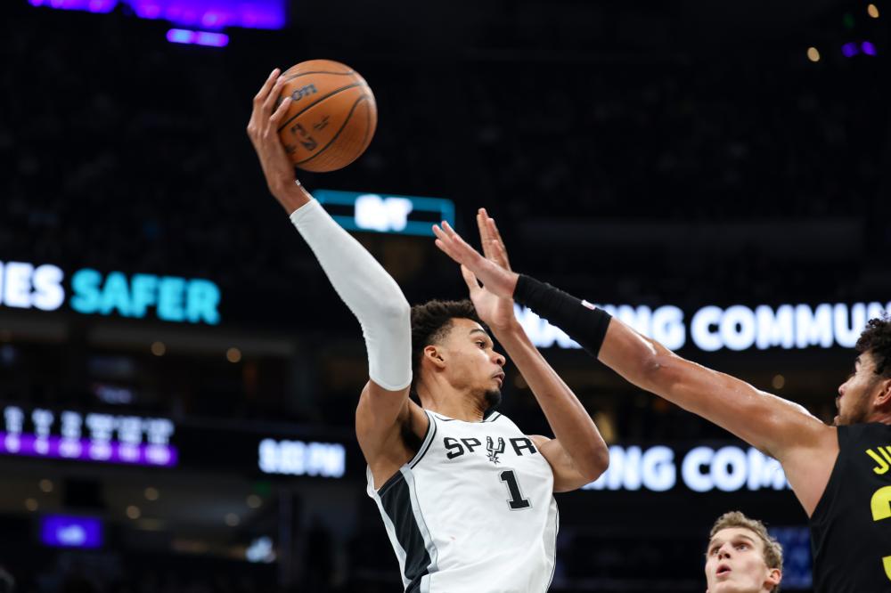 宫鲁鸣时隔11年再次败在日本手中 当年告负遭口诛笔伐